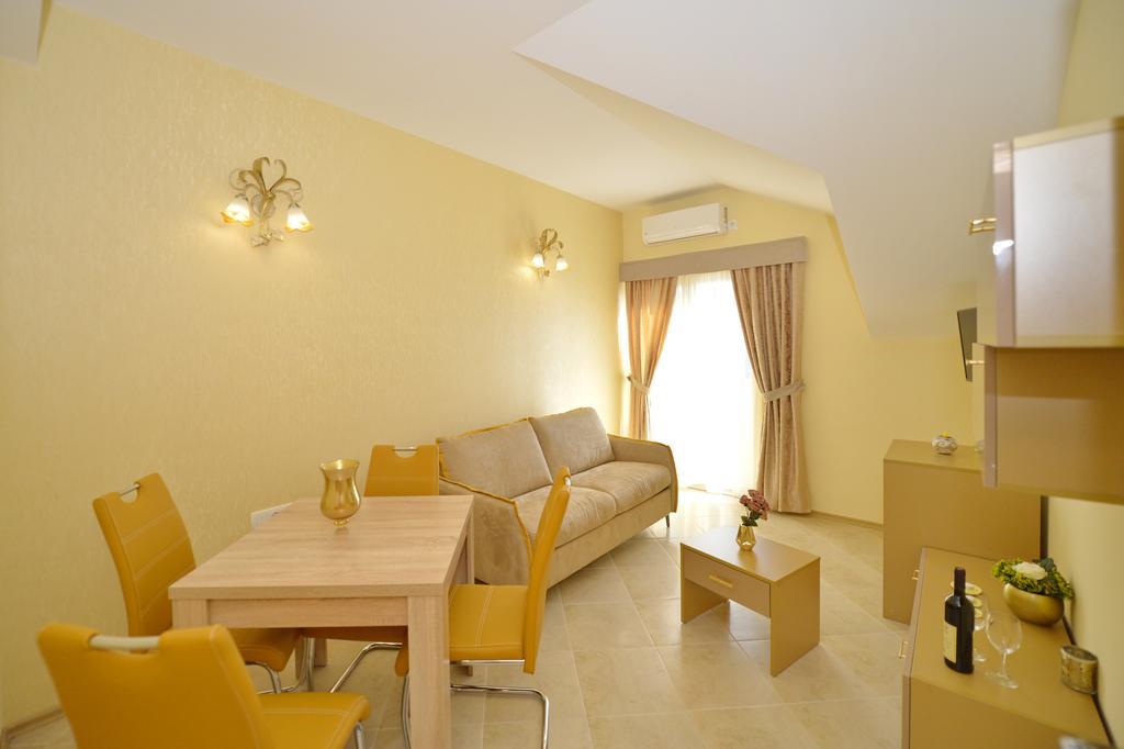 Pontus Luxury Apartments Tivat Exterior photo